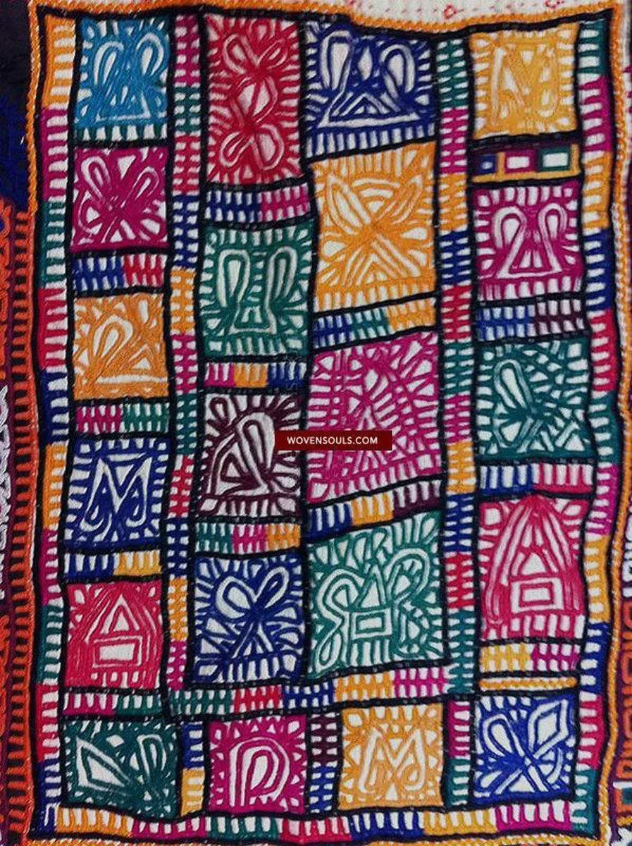 194 Vintage Tribal Dowry Bag Textile Kutch Gujarat