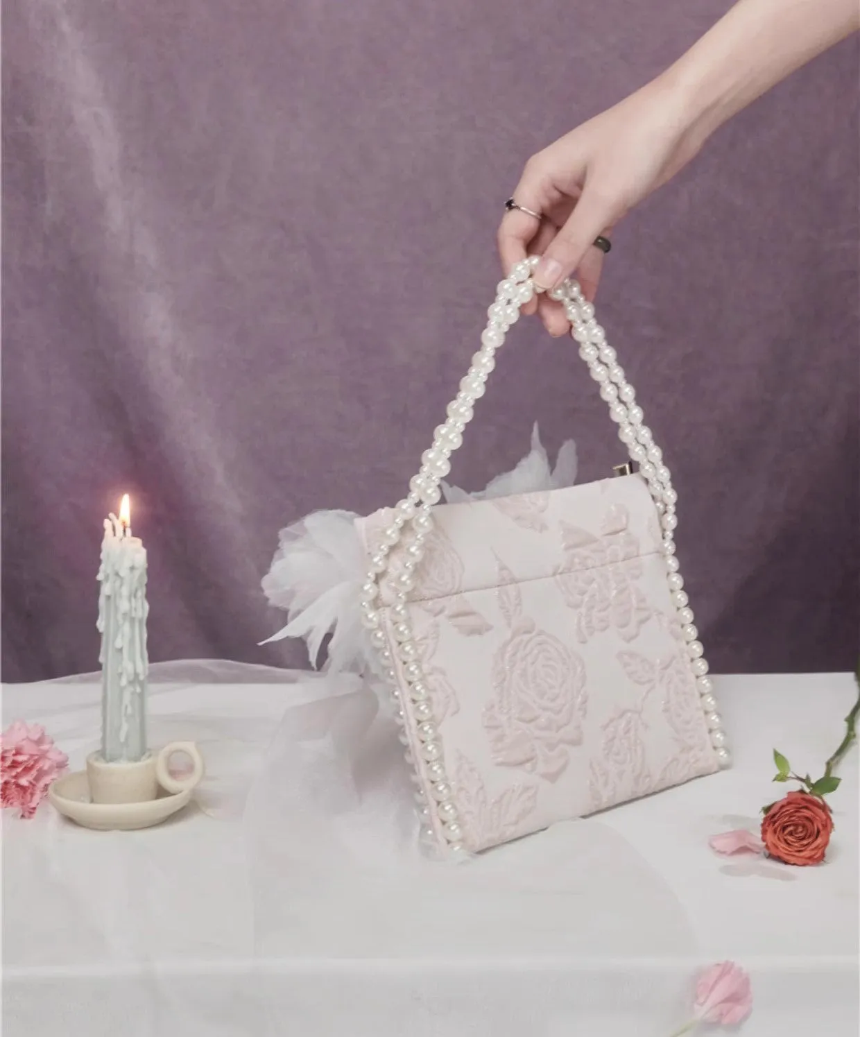 Dreamy Vintage Pearl Studded Clutch Bag Purse