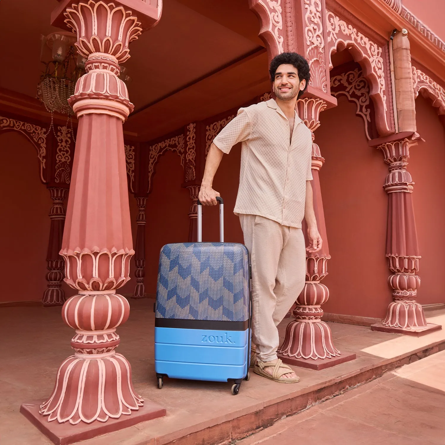 Himachal Chevron Blue Raahi Trolley Bag