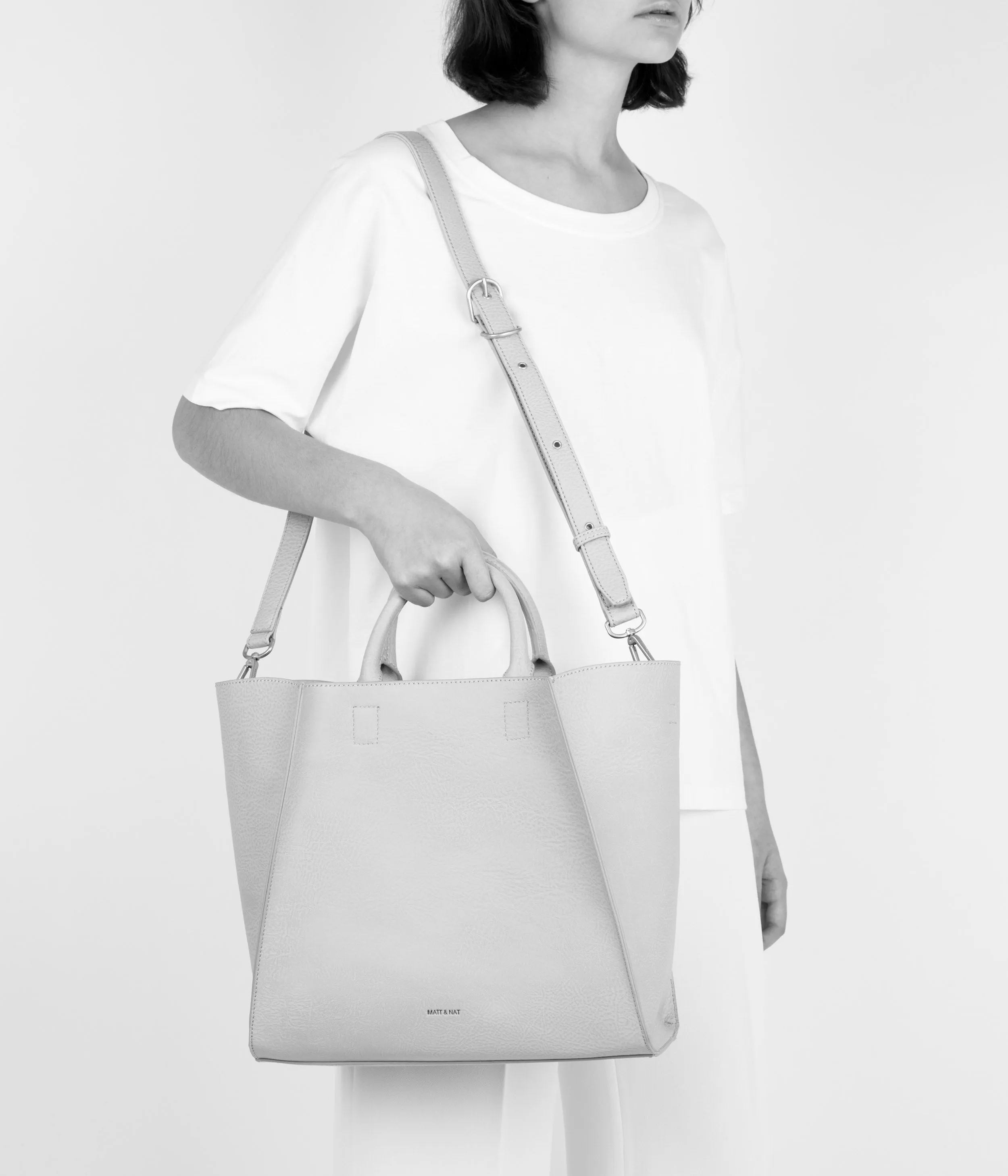 LOYAL Vegan Tote Bag - Dwell