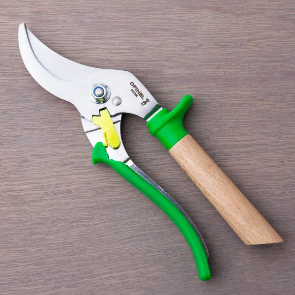 Opinel 'Le Secateur' Garden Pruner