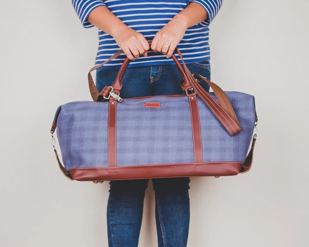 Zouk Checkered Blue Travel Bag